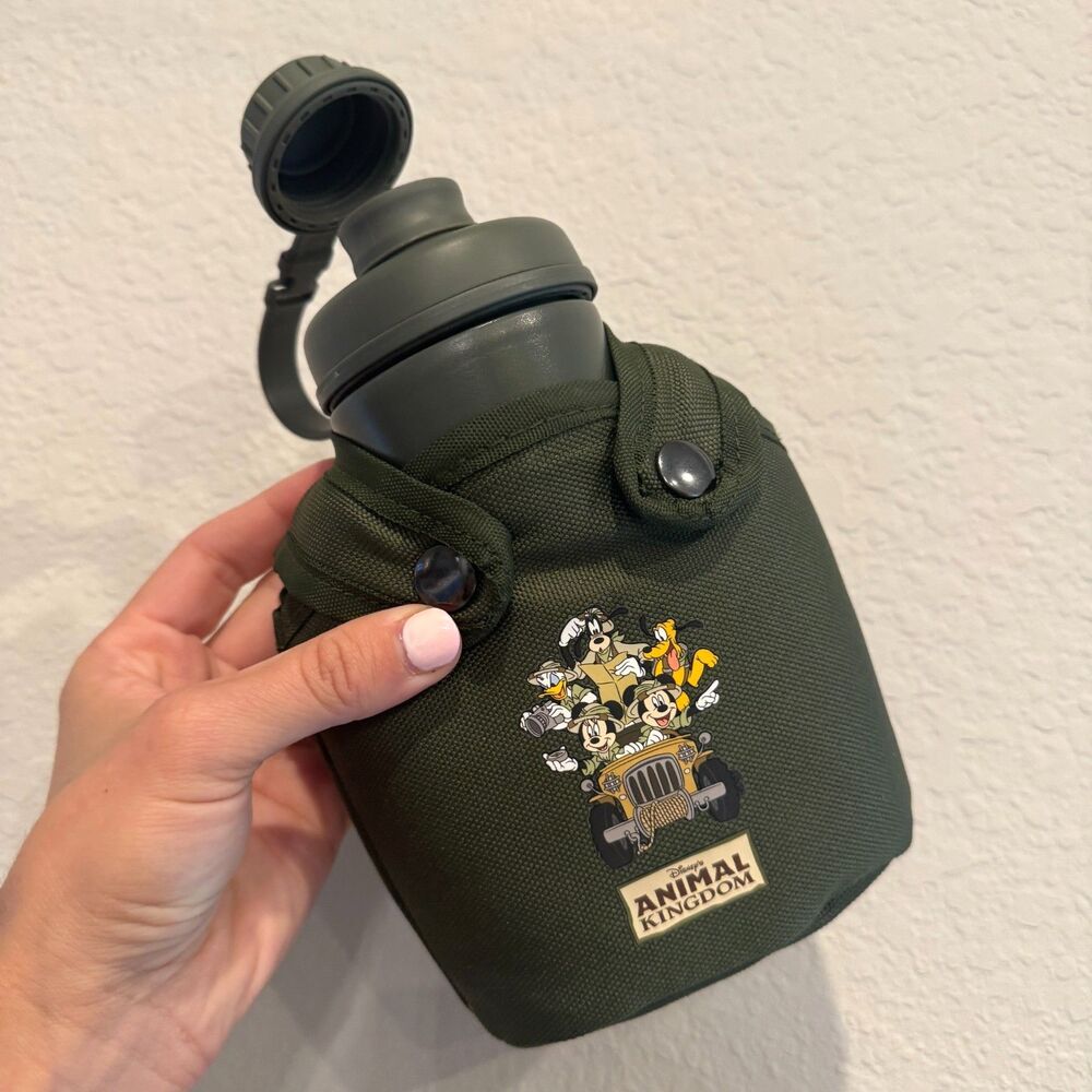 Disney's Animal Kingdom Disney World Army Green Canteen Water Bottle